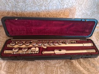 Flauta travesera Yamaha 281