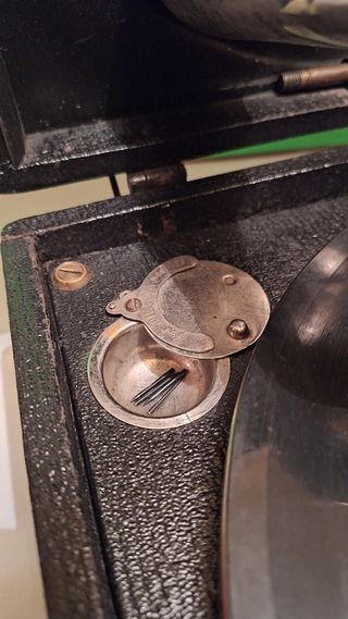 ANTIGUA GRAMOLA AÑOS 20 30 FUNCIONANDO!!