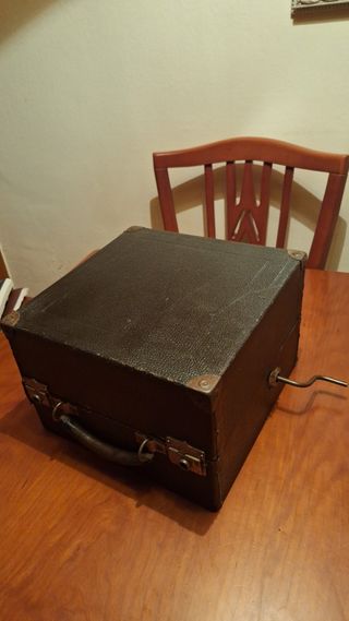 ANTIGUA GRAMOLA AÑOS 20 30 FUNCIONANDO!!