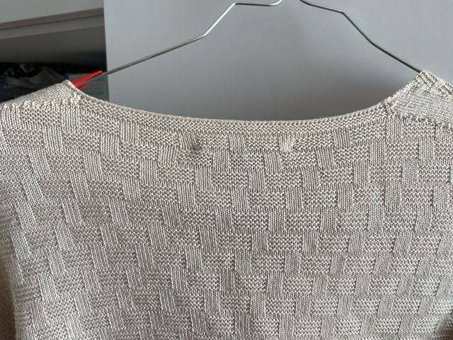 Maglione beige pura lana vergine