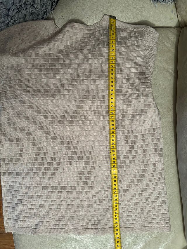 Maglione beige pura lana vergine