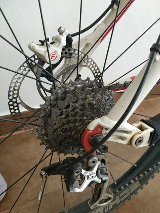 Bici Cube talla M