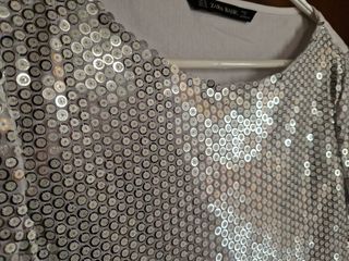 Camiseta lentejuelas Zara