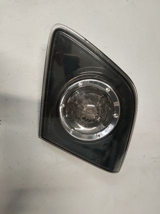 ✅PILOTO TRASERO DERECHO MAZDA 3 5 puerta