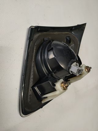✅PILOTO TRASERO DERECHO MAZDA 3 5 puerta