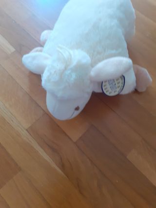 Cojin peluche cordero 40x40 NUEVO