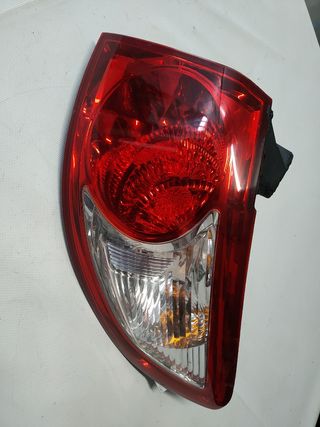 ✅PILOTO TRASERO DERECHO HYUNDAI SANTA FE