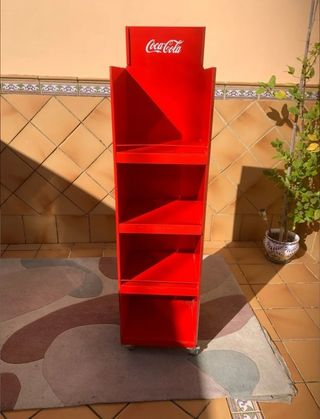 Estantería Cocacola