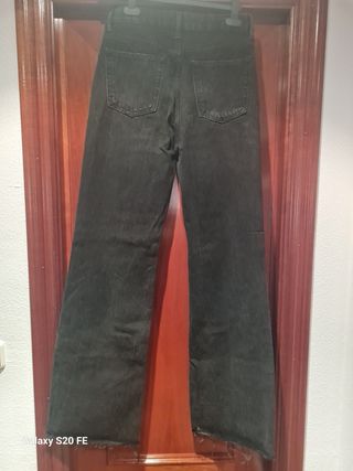 Pantalón vaquero de Mango