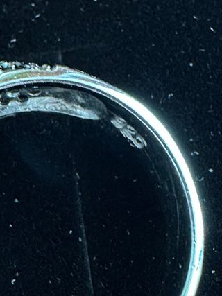 Anillo con circonitas , Plata 925.