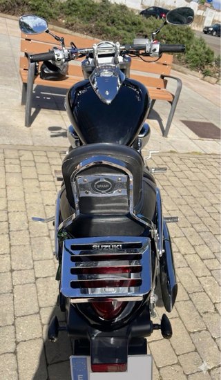 Suzuki intruder