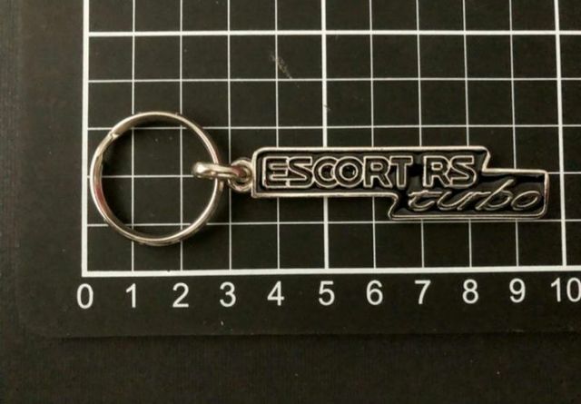 LLAVERO FORD SCORT RS METALICO ESMALTADO