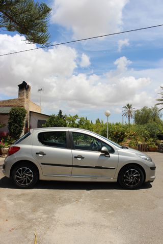 Peugeot 207 2008