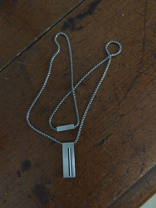 Colgante boss