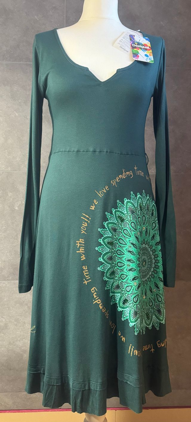 Vestido Midi Desigual Verde