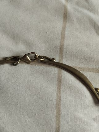 Collar plateado corto