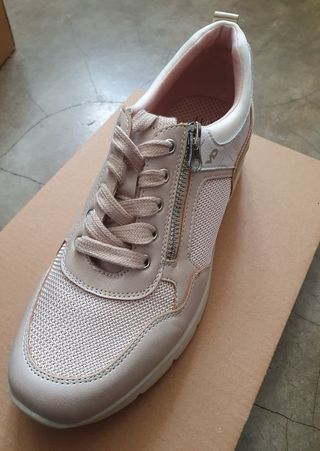 Ténis de sair. Novos