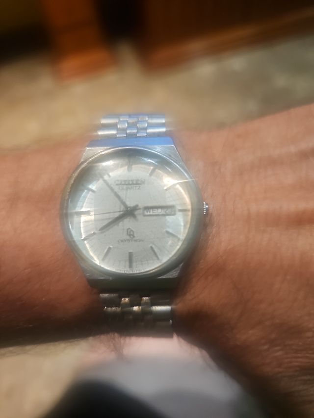 Reloj Citizen Crystron Cuartz