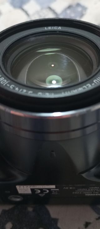 PANASONIC LUMIX FZ-62