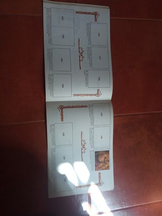 Álbum de cromos taron y el caldero magic