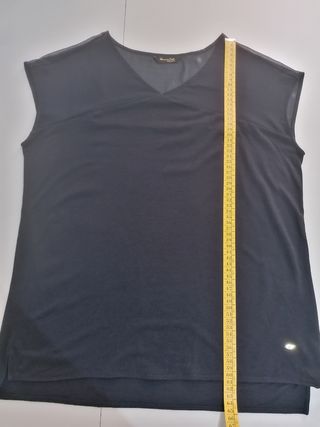 Camiseta Massimo Dutti azul marino talla S. Nueva.
