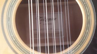Takamine 12 cuerdas