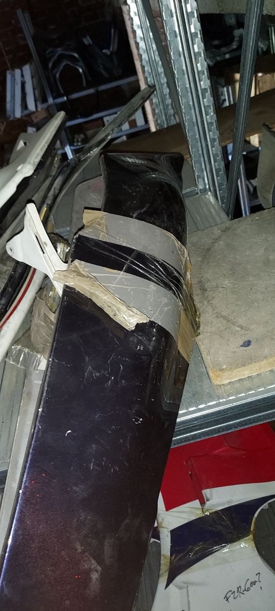 Carenados y asientos de honda, yamaha