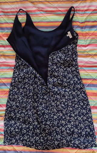 Vestido marca Massimo Dutti