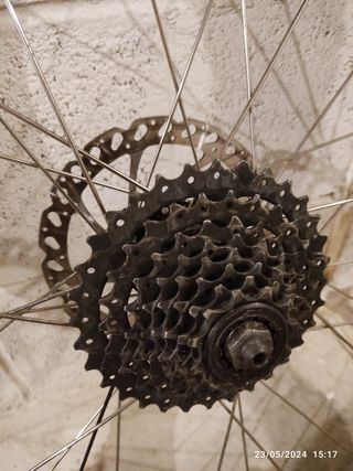 Llanta completa con cubierta de 27'5