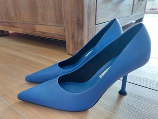 Zapatos tacón Zara a estrenar 36