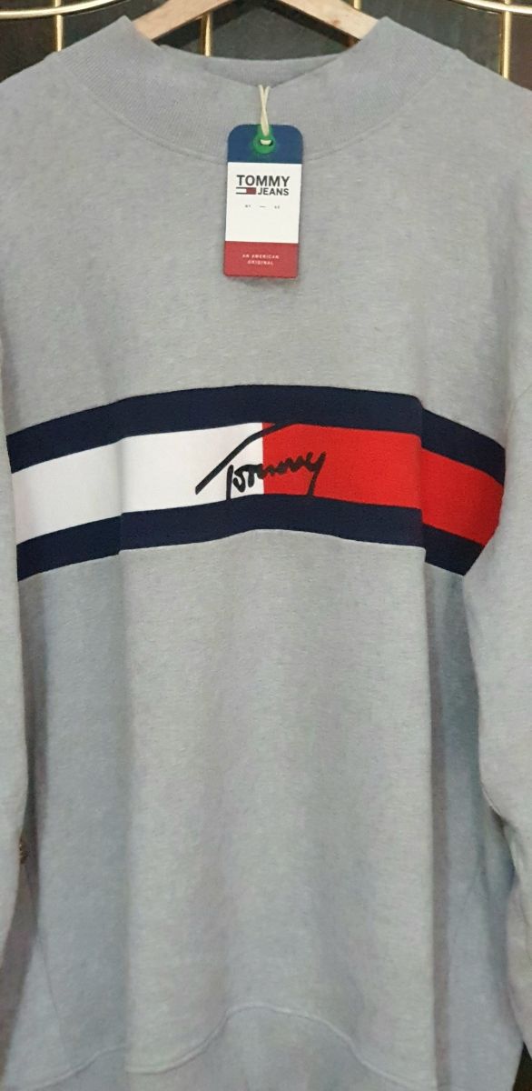SUDADERA TOMMY JEANS XXL DE U.S.A A ESTRENAR