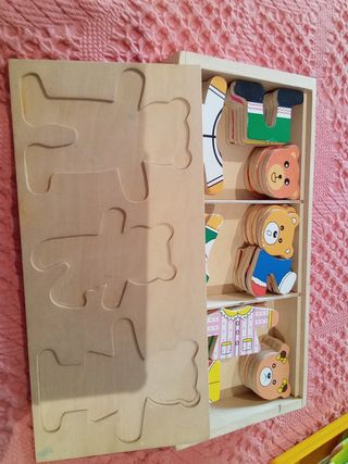 Lote juegos infantiles, familias-vestidos
