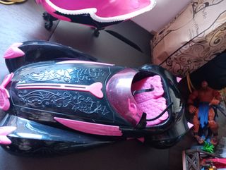 Coche Draculaura 