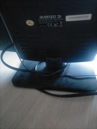 Radio CD Avenzo