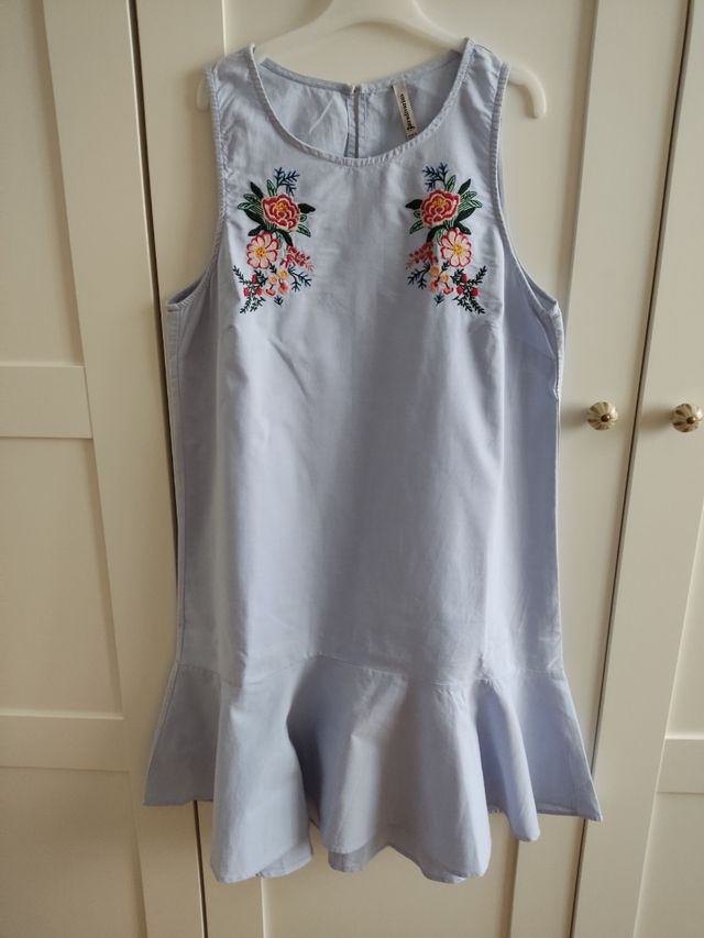 Vestido Stradivarius