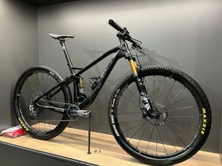 MEGAMO TRACK ASX RACE