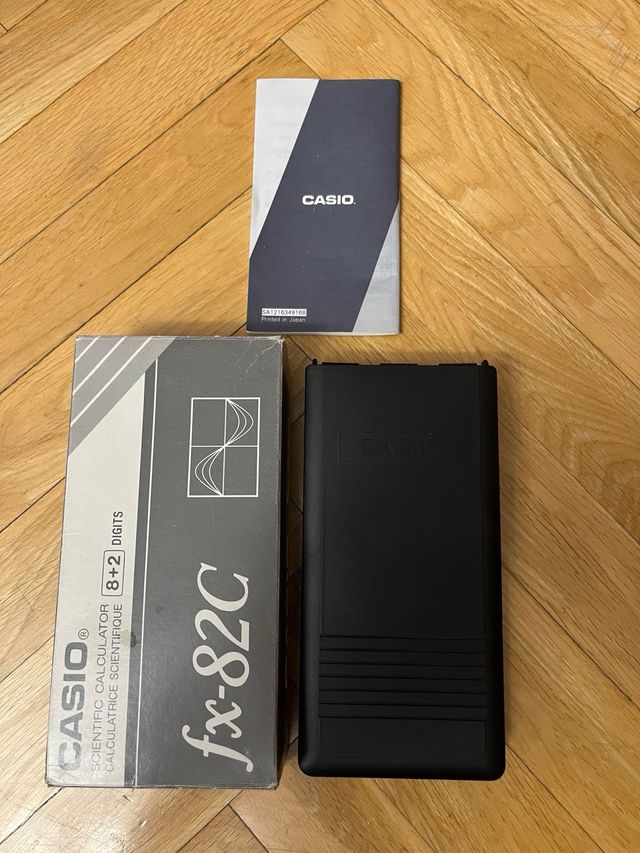 CALCULADORAFX 82C SCIENTIFIC CALCULATOR