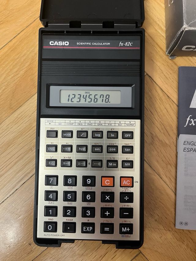 CALCULADORAFX 82C SCIENTIFIC CALCULATOR