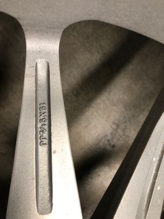 LLANTAS MERCEDES-VAG