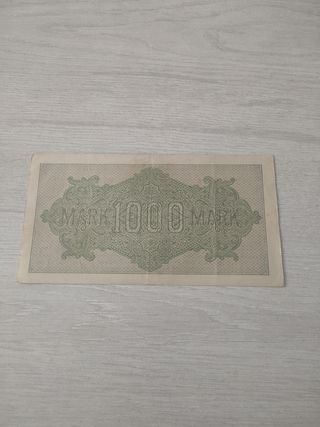 Billete mil Marcos diferente