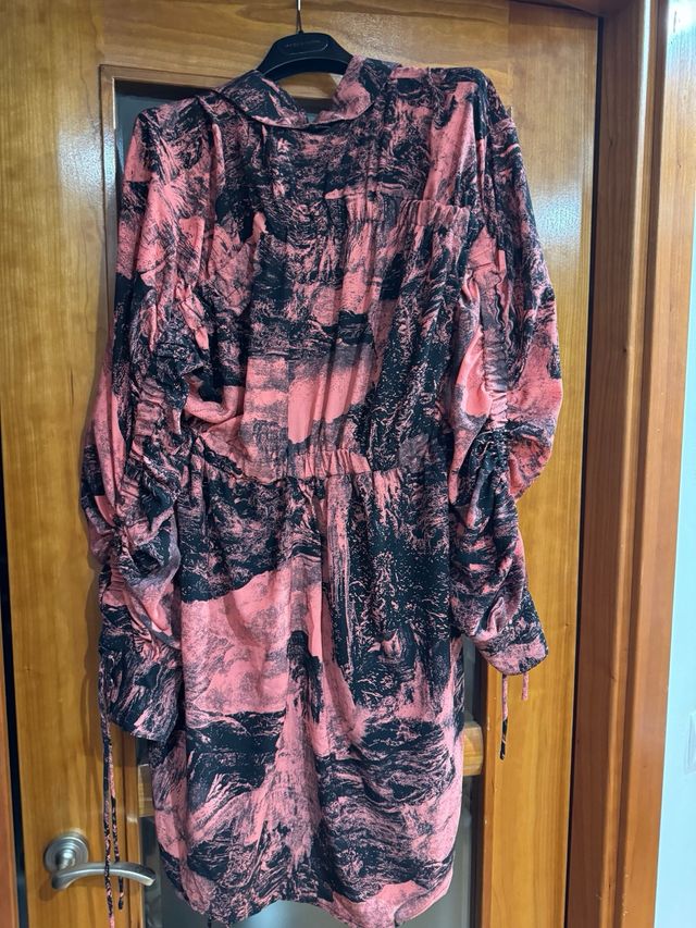 vestido highly preppy