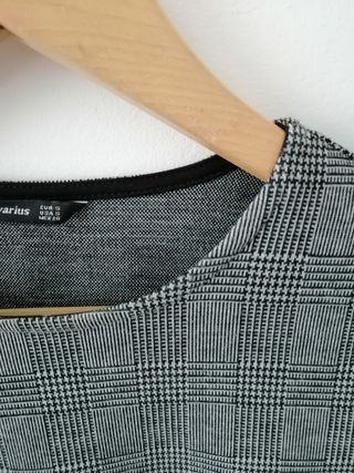 Vestido cuadros Stradivarius