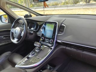 Renault Espace Initiale Paris