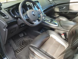 Renault Espace Initiale Paris