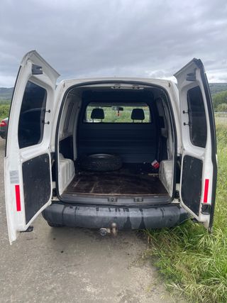 Volkswagen Caddy 2013