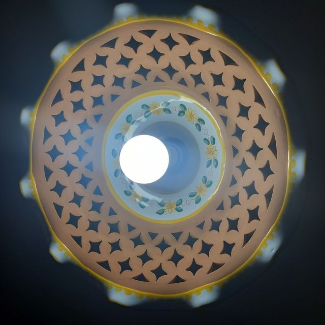 Lampadario dipinto a mano