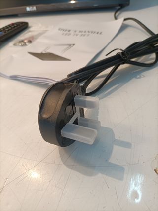 TV FHD de 22" RCA RB22HT5