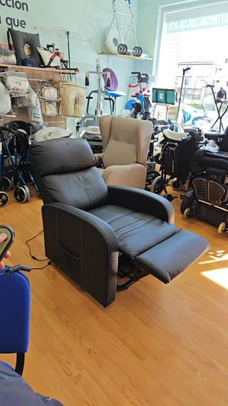 Sillón relax con función levanta-personas