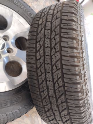 Ruedas de Jeep. aceptó cambio