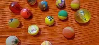 18 Pezzi Palle Rimbalzanti Colorate per Bambini